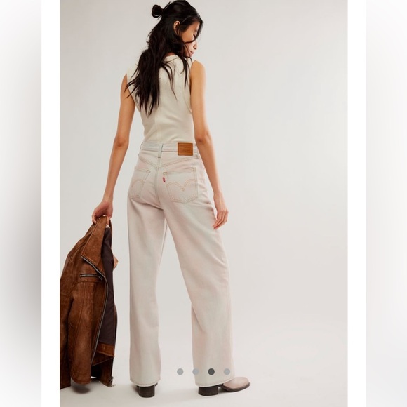 Levi’s ribcage wide leg jeans - Picture 2 of 10